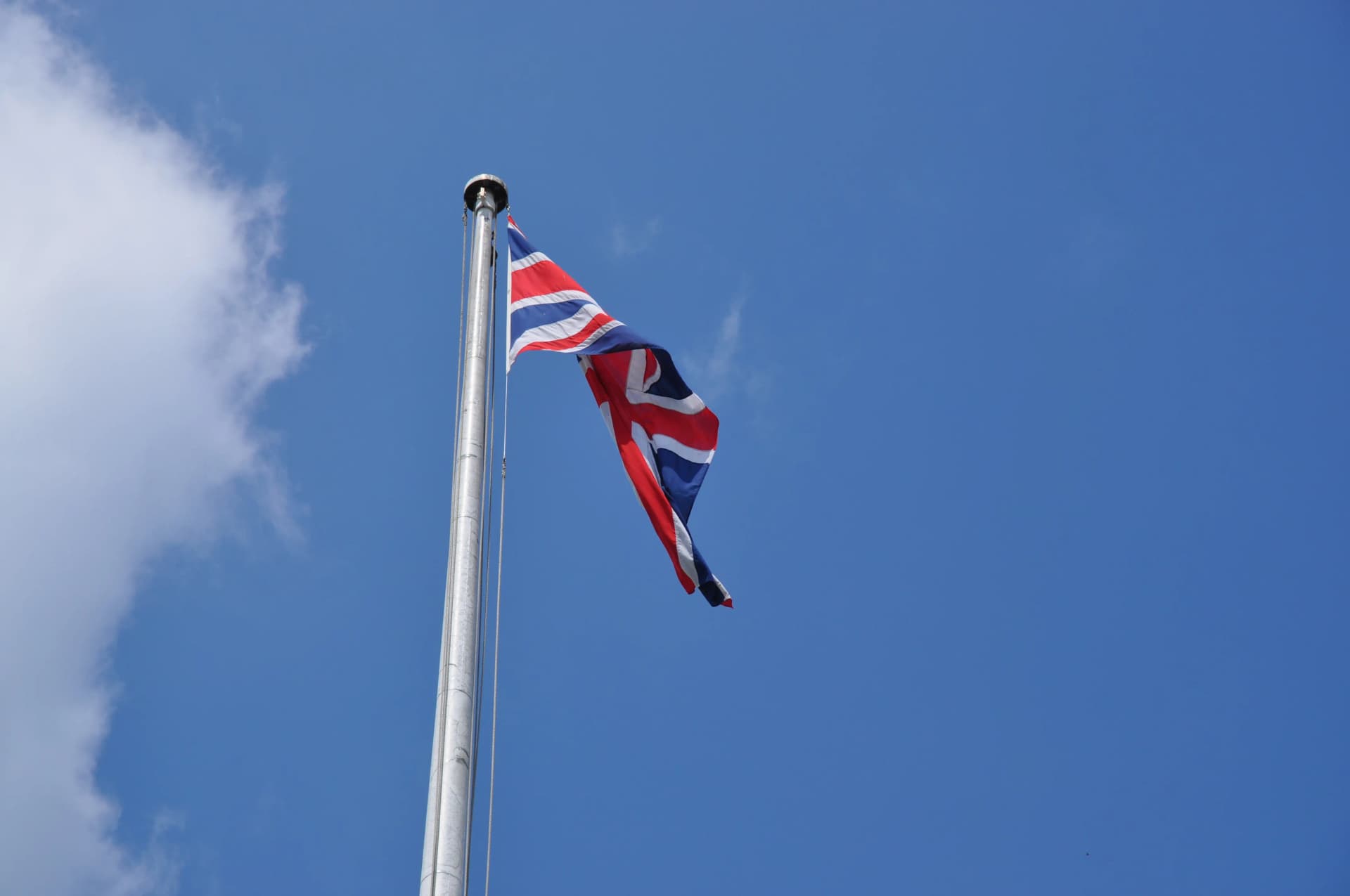 UK Labeling Requirements After Brexit: What Changed and What You Must Do | Awais Khadim Regulations